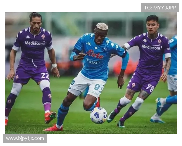 维克托·奥斯梅恩：从尼日利亚到欧洲足坛巨星的崛起之路